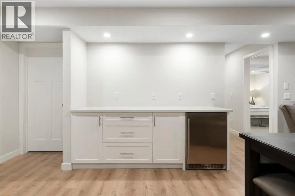 6 Cranwell Square SE