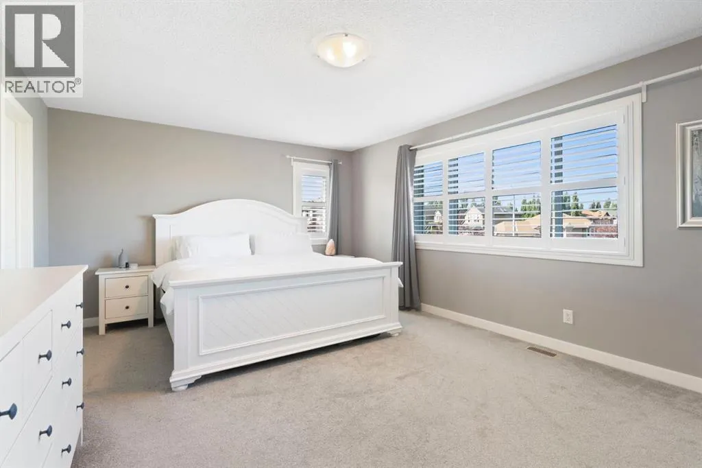 6 Cranwell Square SE