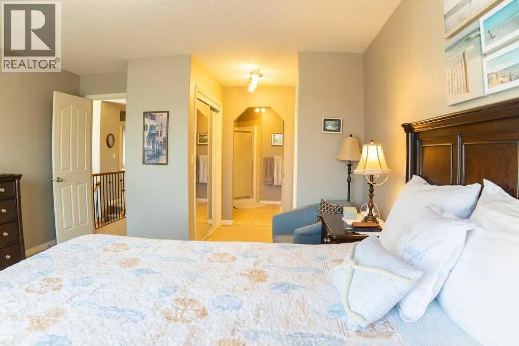 10 Argent Close