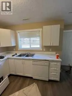 586, 100 Jordan Parkway