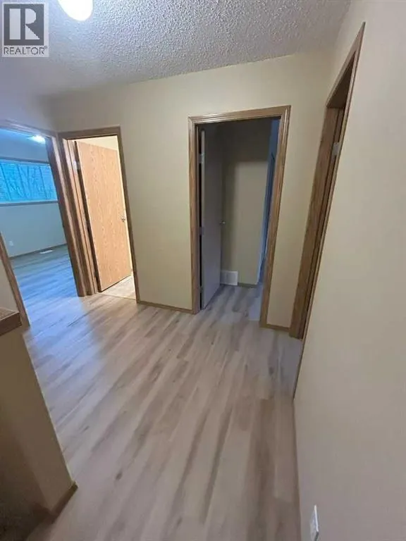 586, 100 Jordan Parkway