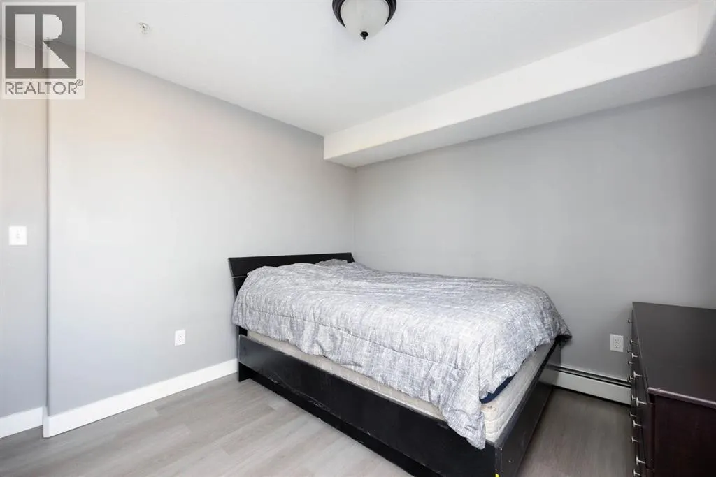 101, 248B Grosbeak Way