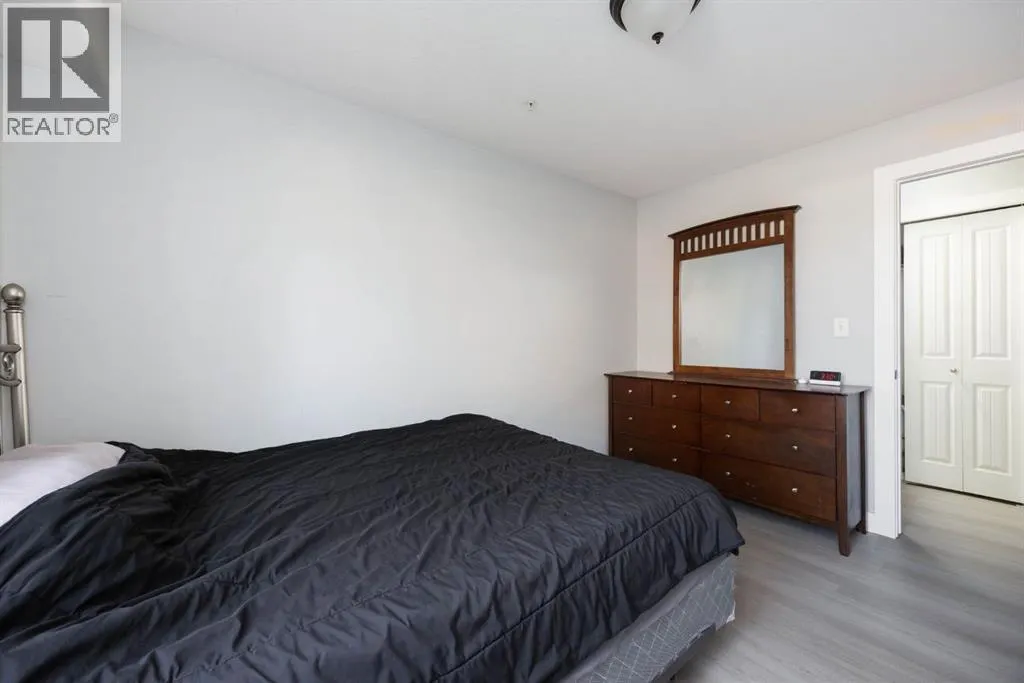 101, 248B Grosbeak Way