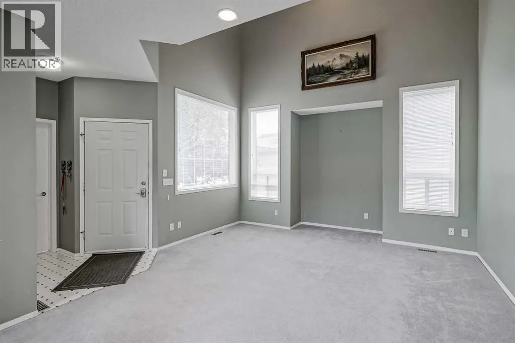 375 Douglas Glen Gardens SE