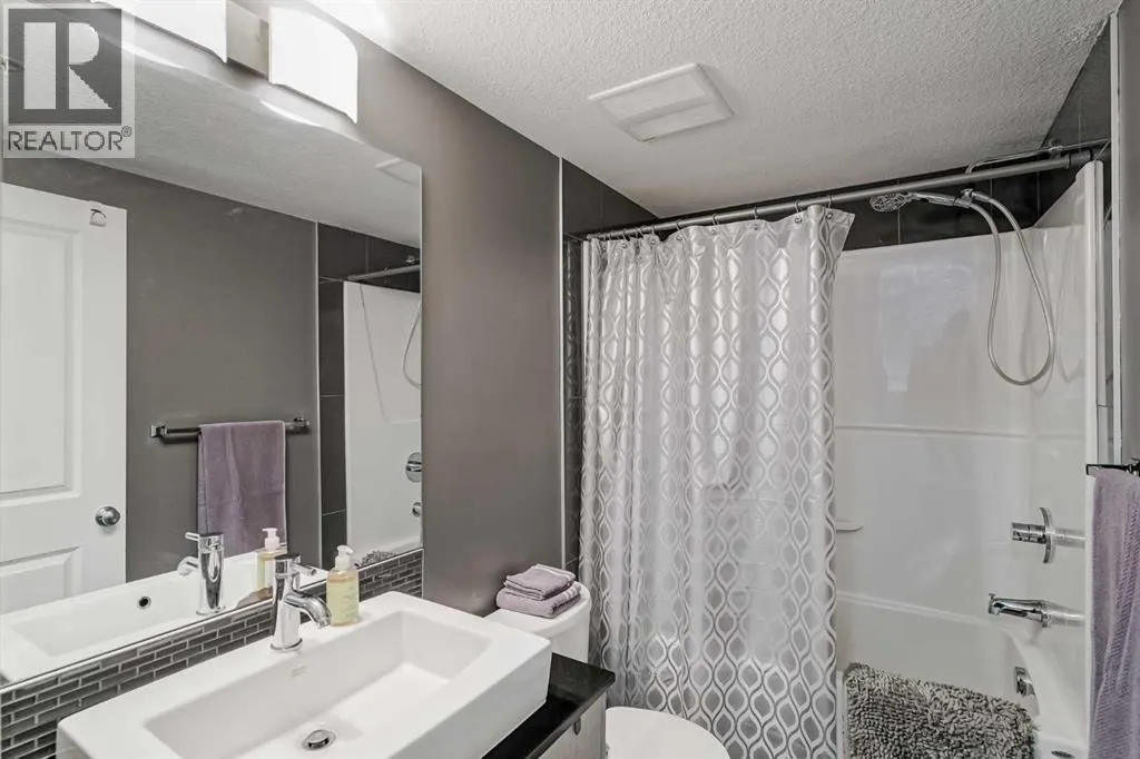 1405, 240 Skyview Ranch Road NE