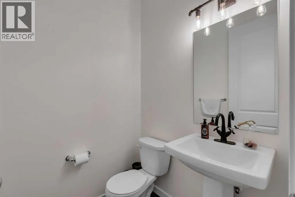 26 Cranbrook Cove SE