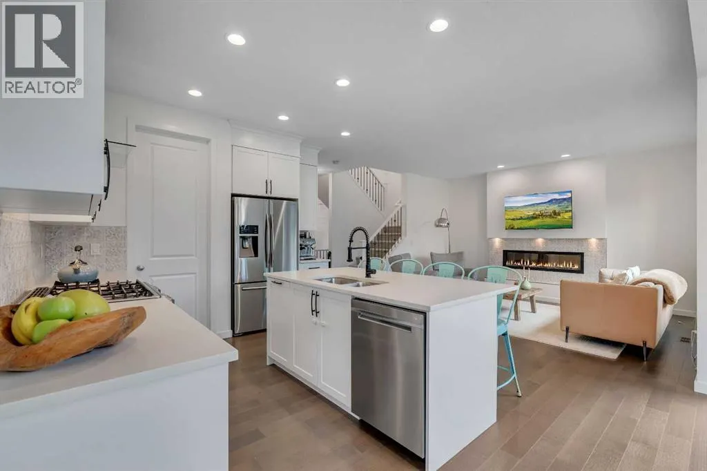 26 Cranbrook Cove SE