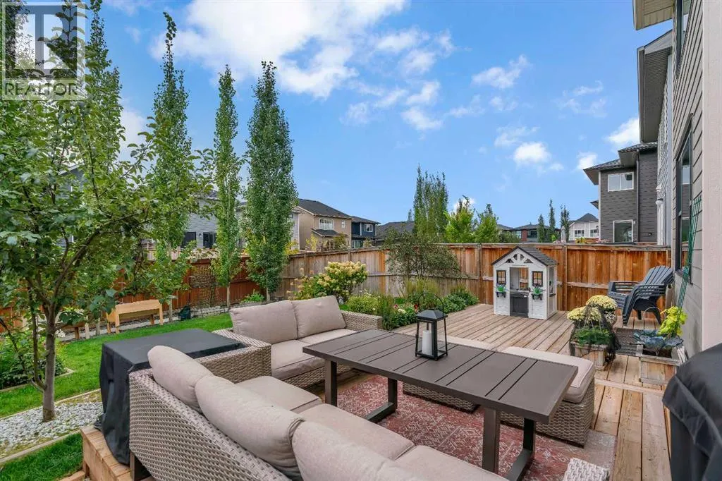 26 Cranbrook Cove SE
