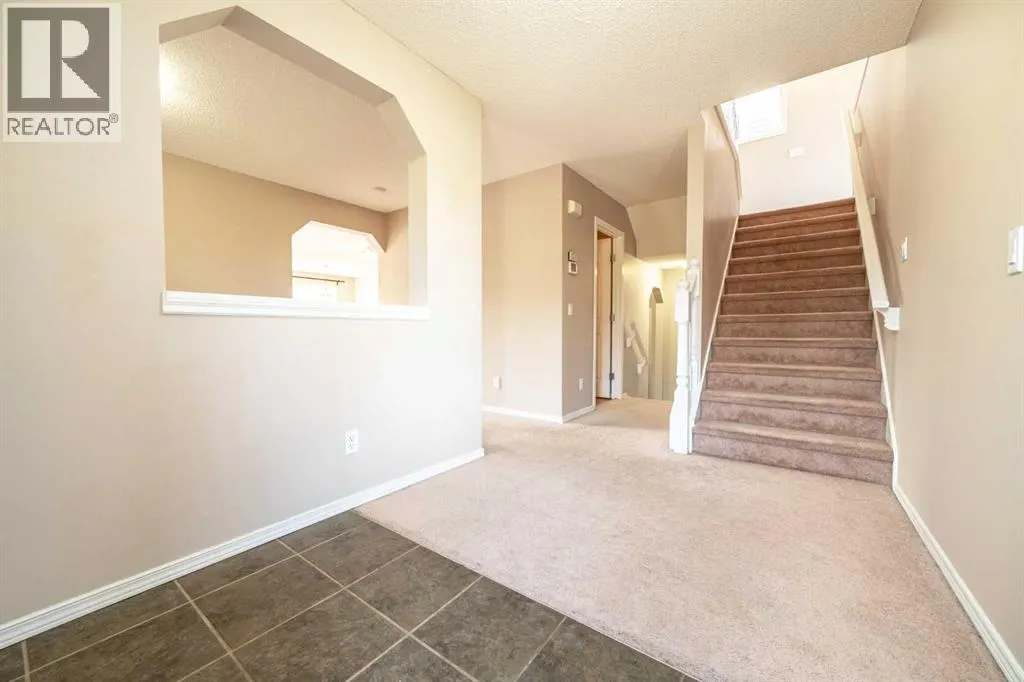 91 Cougartown Close SW