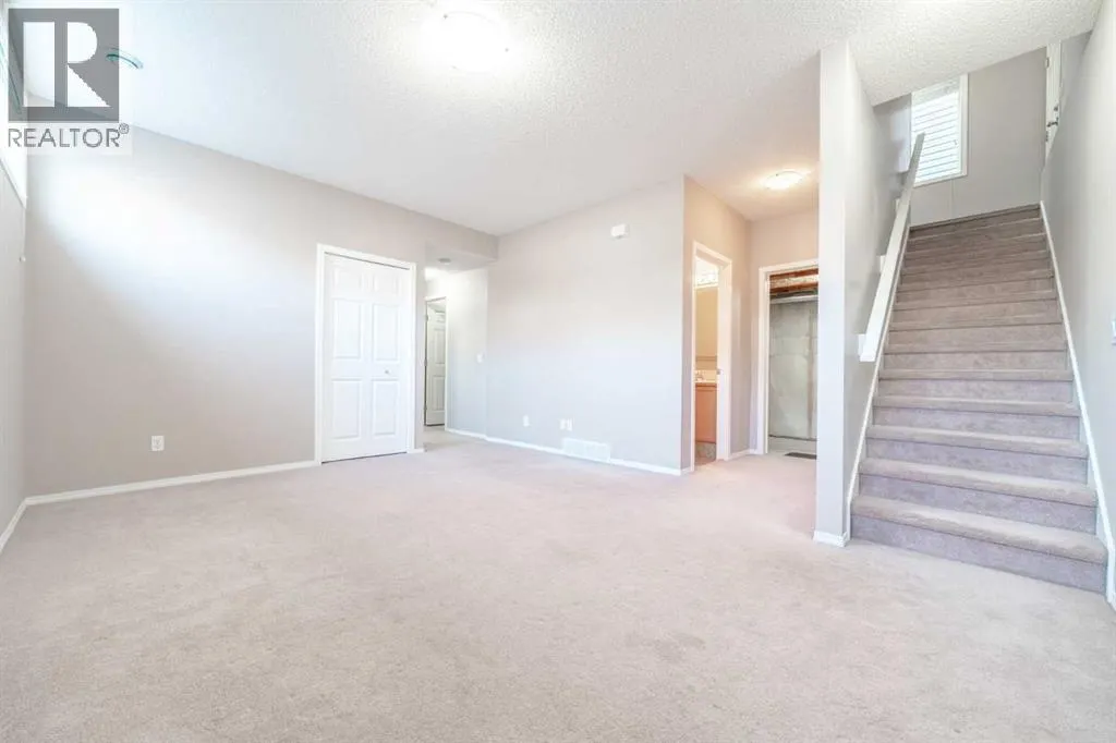 91 Cougartown Close SW