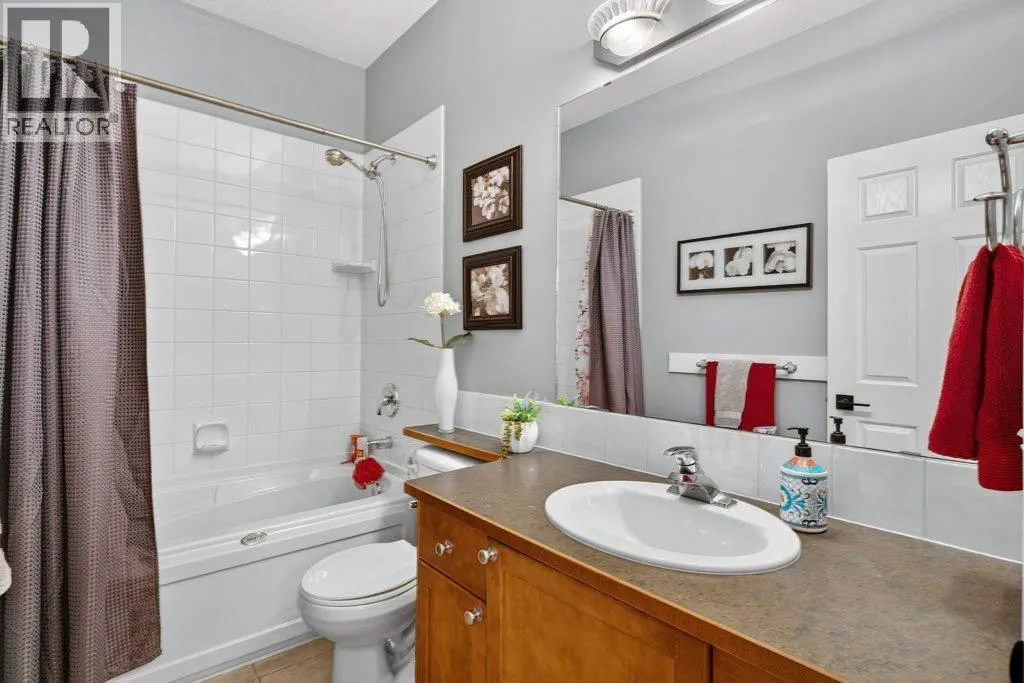 292185 264 Township