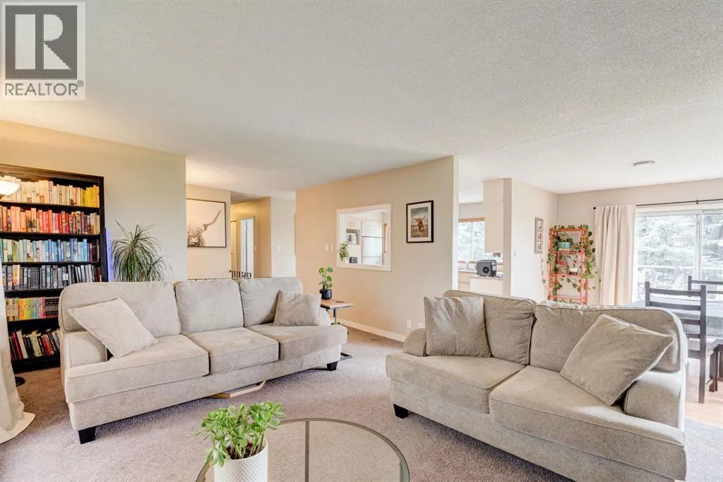 1153 East Lakeview Road
