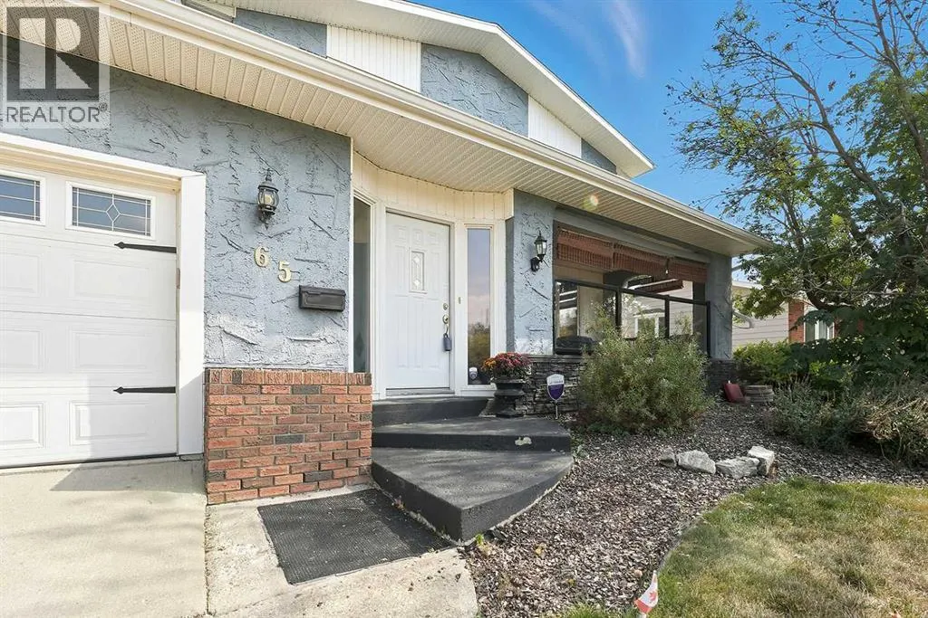 65 Pamely Avenue