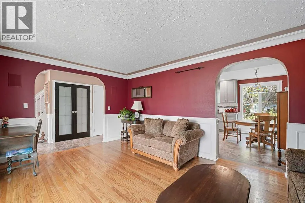 65 Pamely Avenue