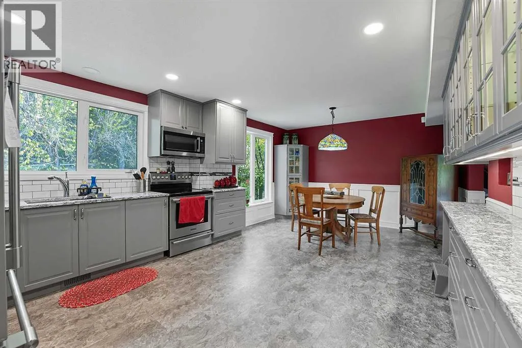 65 Pamely Avenue