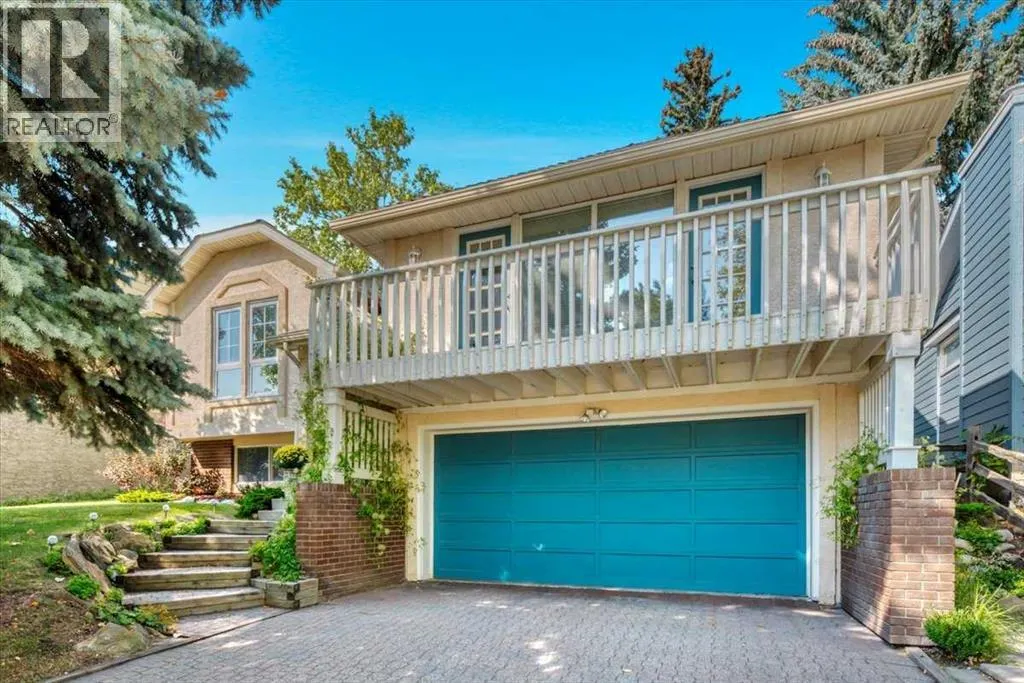 488 Strathcona Drive SW