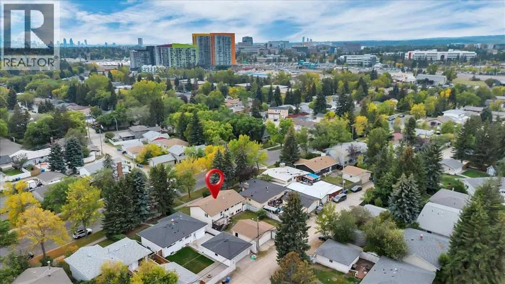 4307 Brisebois Drive NW