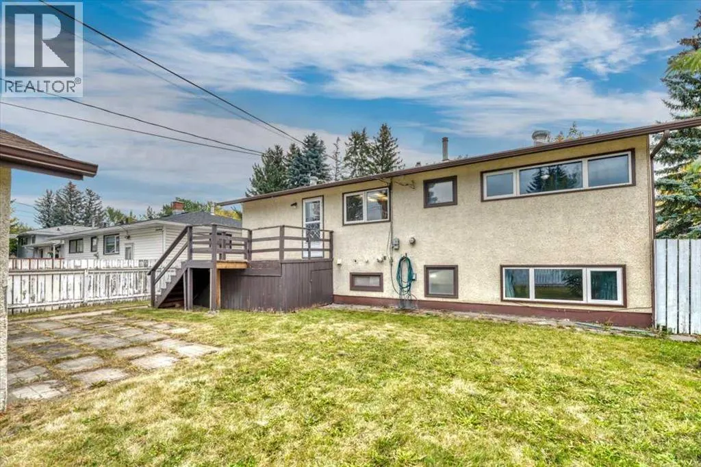 4307 Brisebois Drive NW