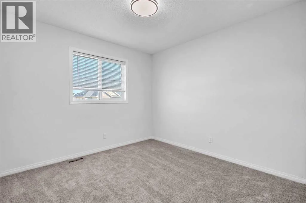 176 Skyview Point Road NE