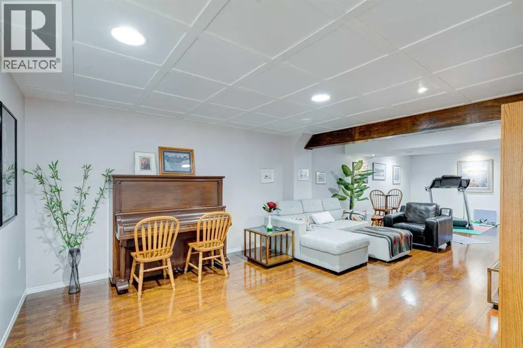 83 Mt Douglas Villas SE