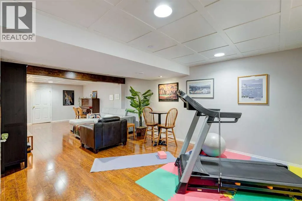 83 Mt Douglas Villas SE