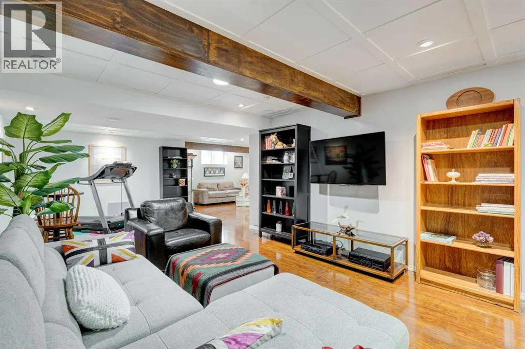 83 Mt Douglas Villas SE
