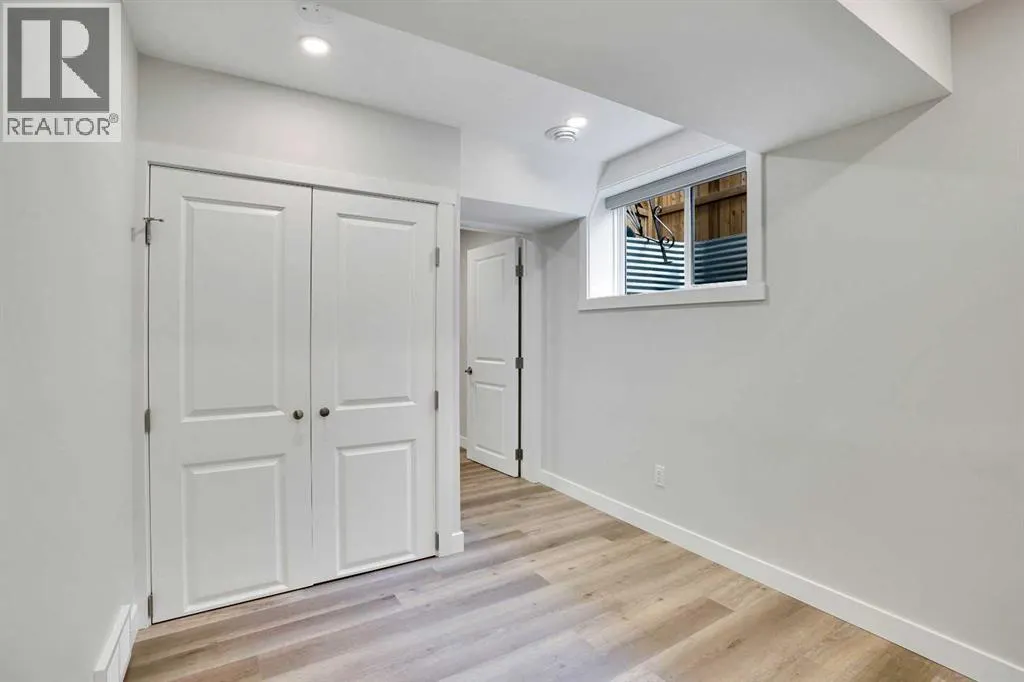 88 Westwood Drive SW