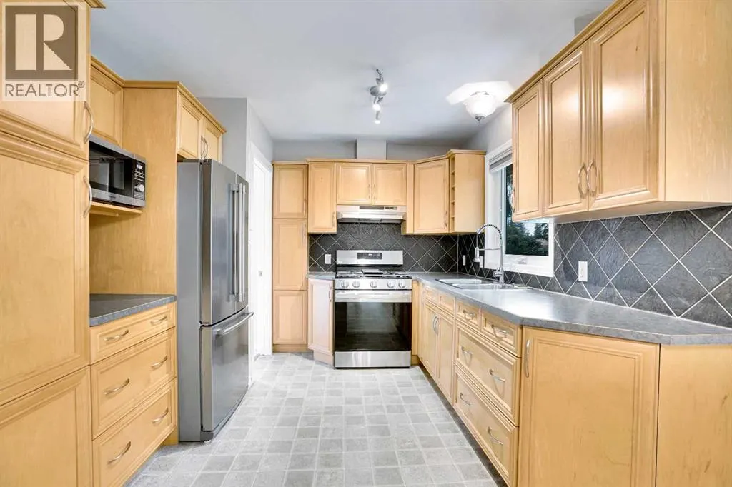 88 Westwood Drive SW