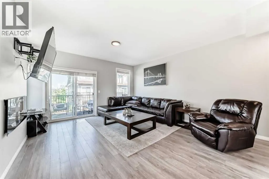 706, 280 Williamstown Close NW