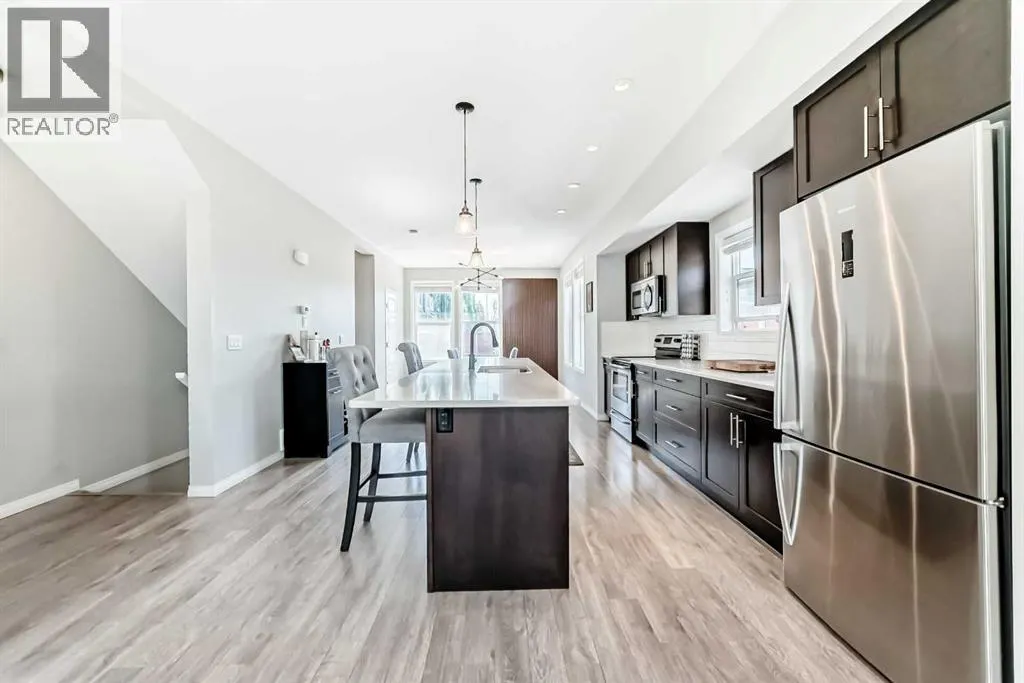 706, 280 Williamstown Close NW