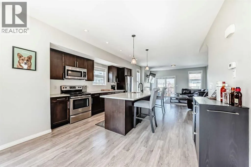 706, 280 Williamstown Close NW