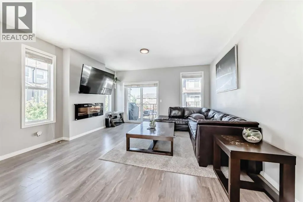 706, 280 Williamstown Close NW