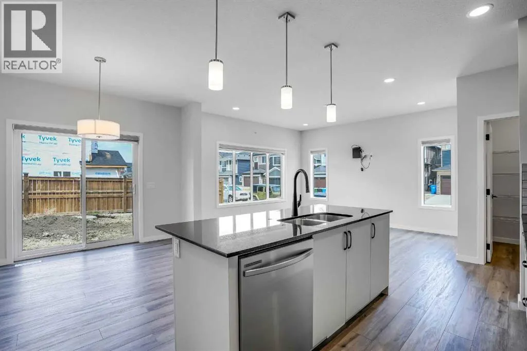 6 Homestead Circle NE
