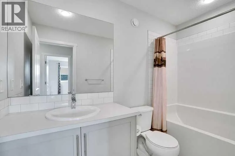143 HIGHVIEW Gate SE