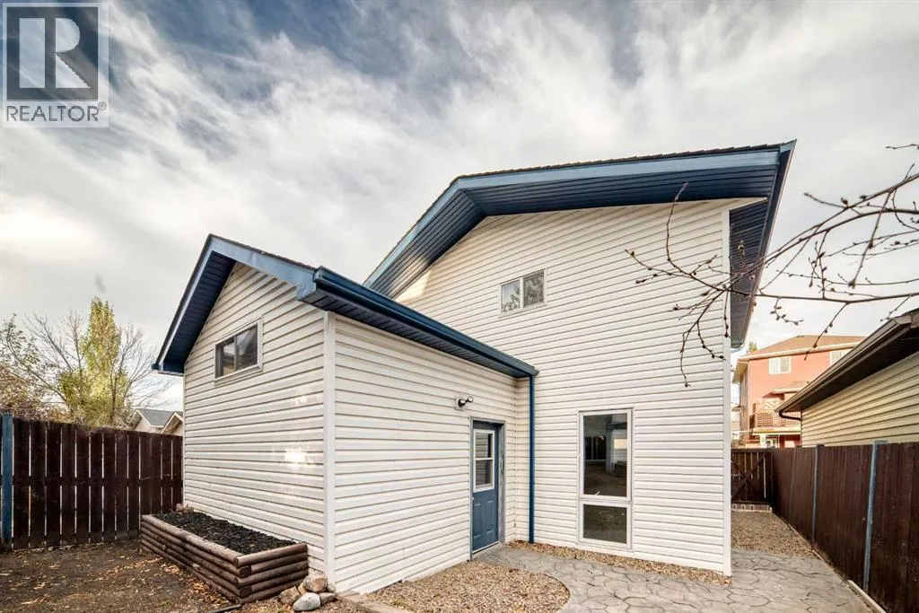 112 Sagewood Grove SW
