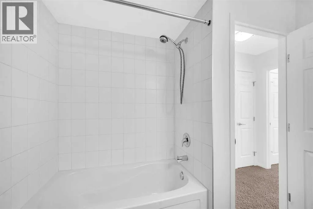 304 Windstone Gardens SW