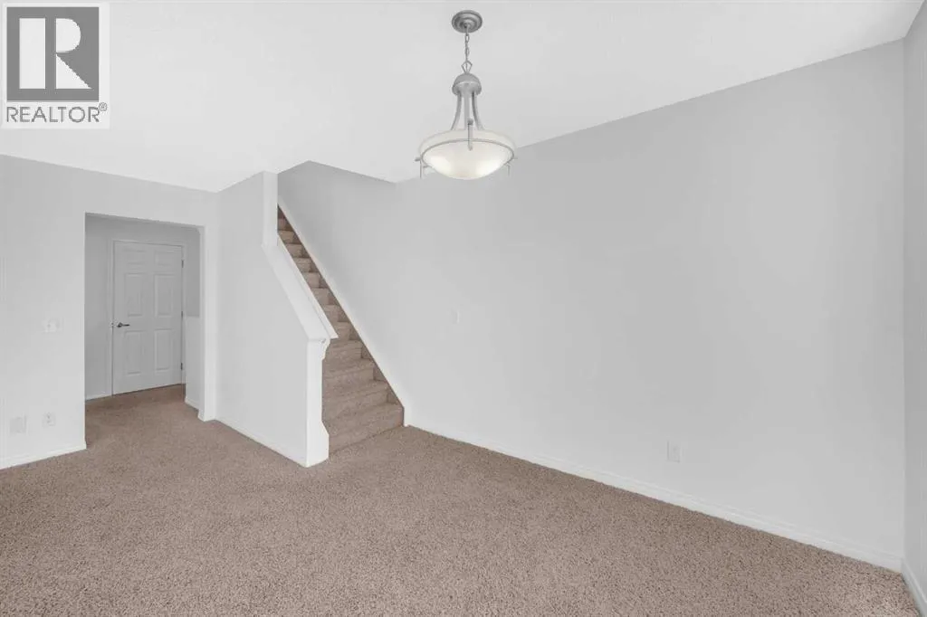 304 Windstone Gardens SW
