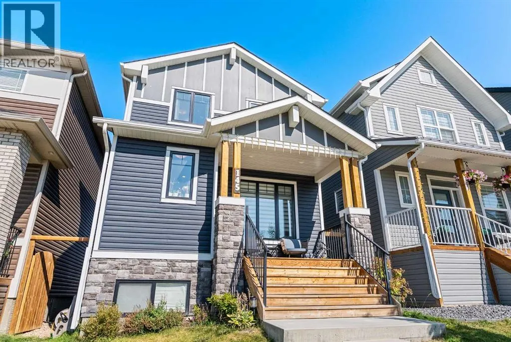 145 Lucas Crescent NW