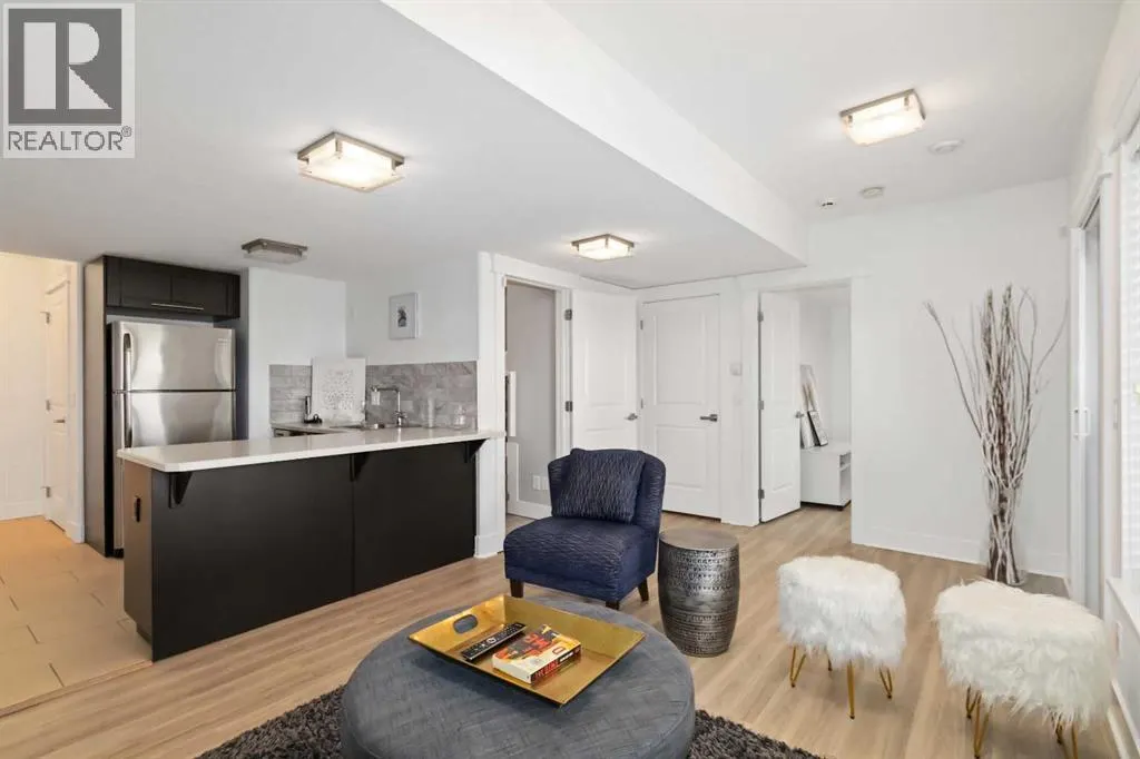 8, 208 Sparrow Hawk Drive