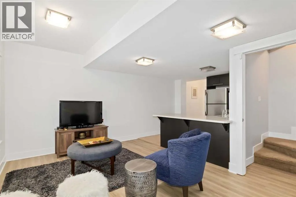 8, 208 Sparrow Hawk Drive