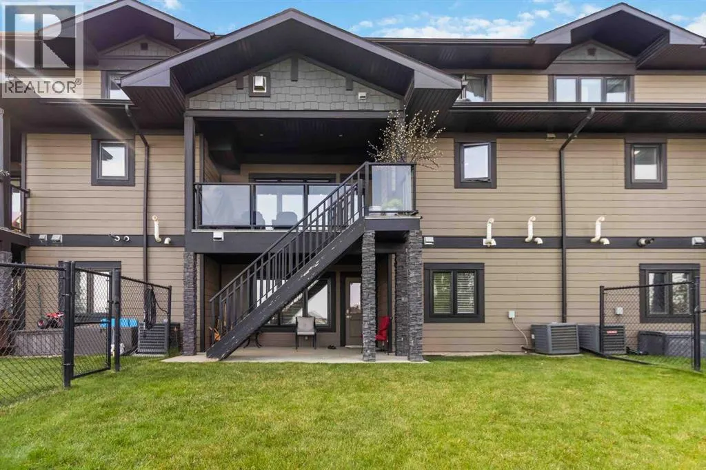 8, 208 Sparrow Hawk Drive