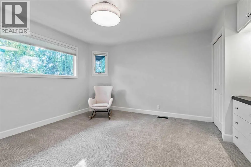 108 Canterville Road SW