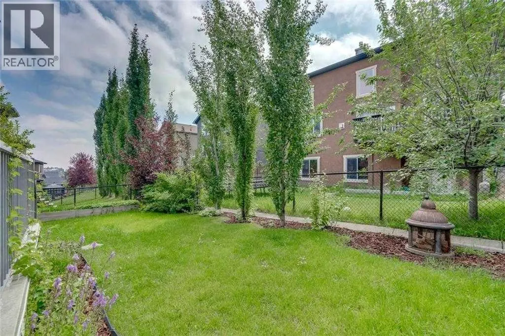 52 Elmont Green SW