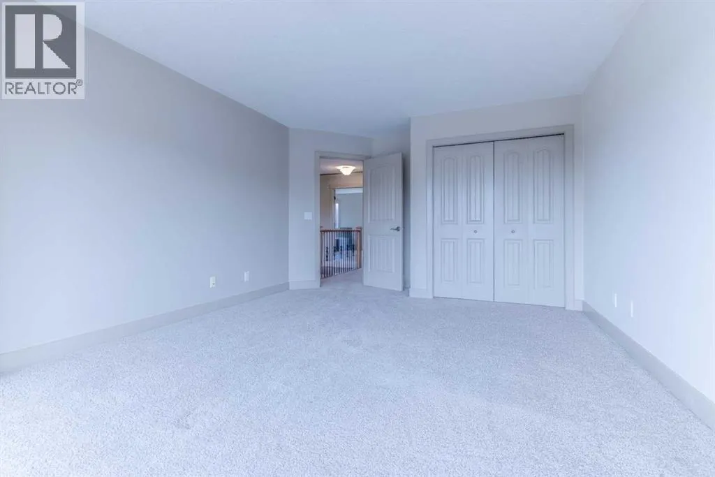 52 Elmont Green SW