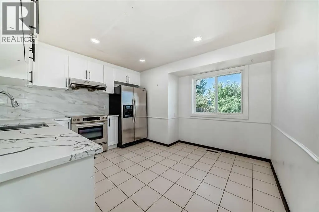 79 Bermuda Drive NW