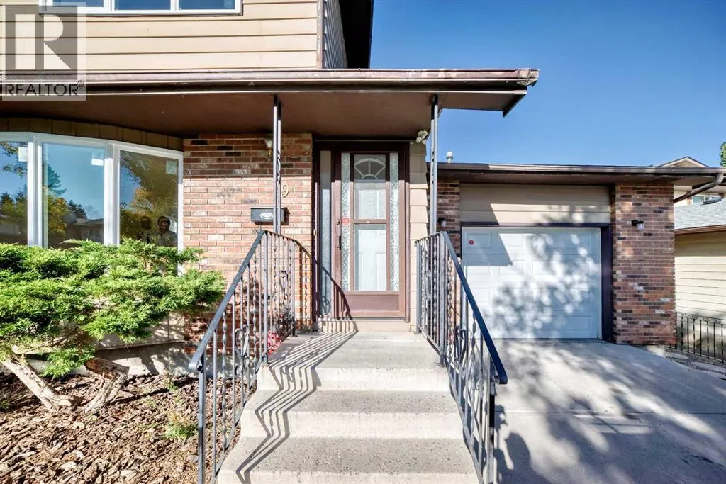 79 Bermuda Drive NW