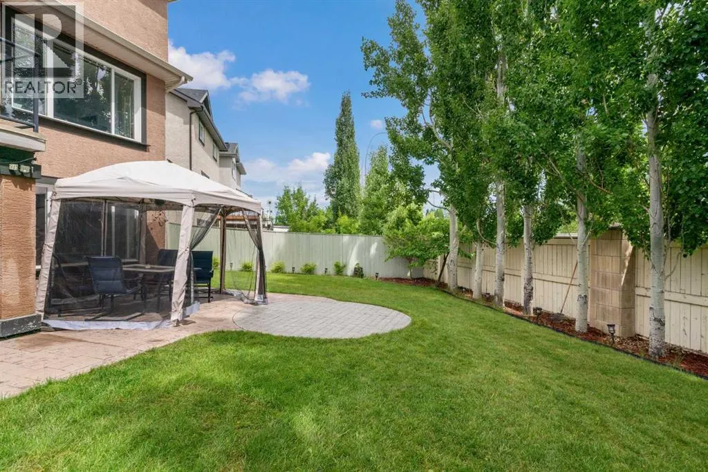 84 Everwillow Park SW