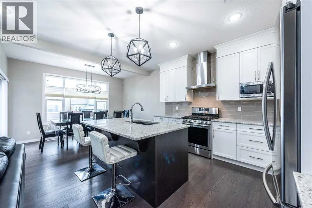 134 Howse Rise NE