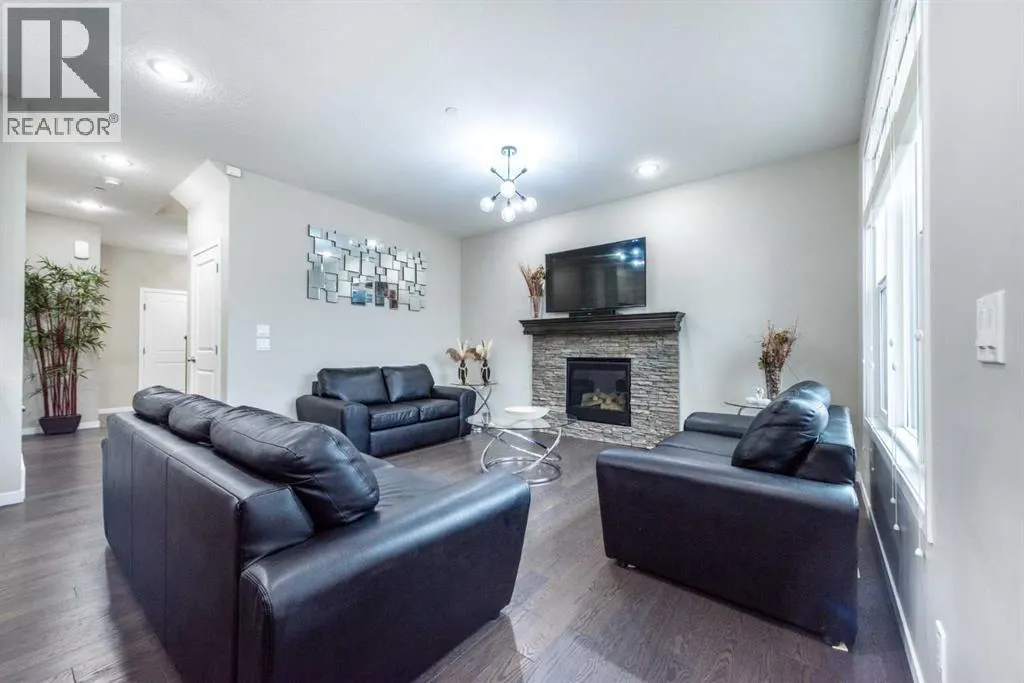 134 Howse Rise NE