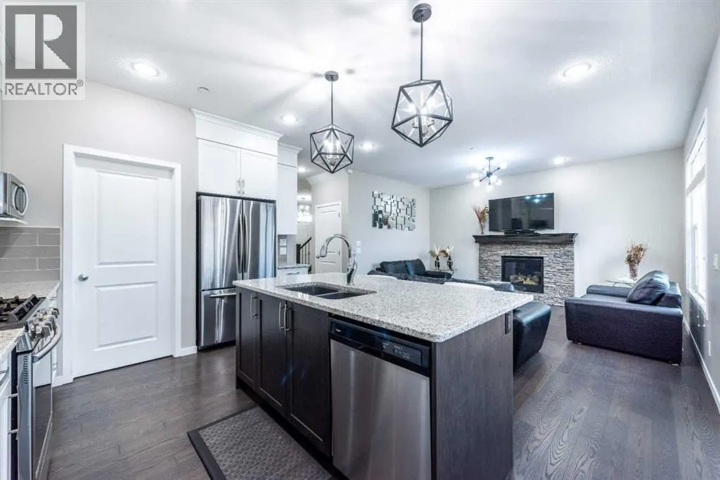 134 Howse Rise NE